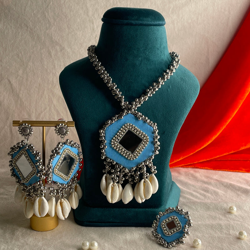 Handmade  Jewellery (Necklace Set ) code - 058