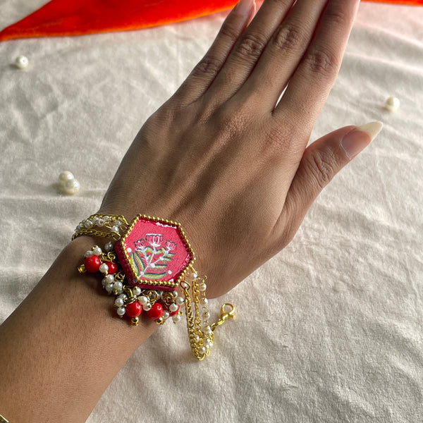 Handpainted Jewellery (Bracelet) Code - 009 (Copy)