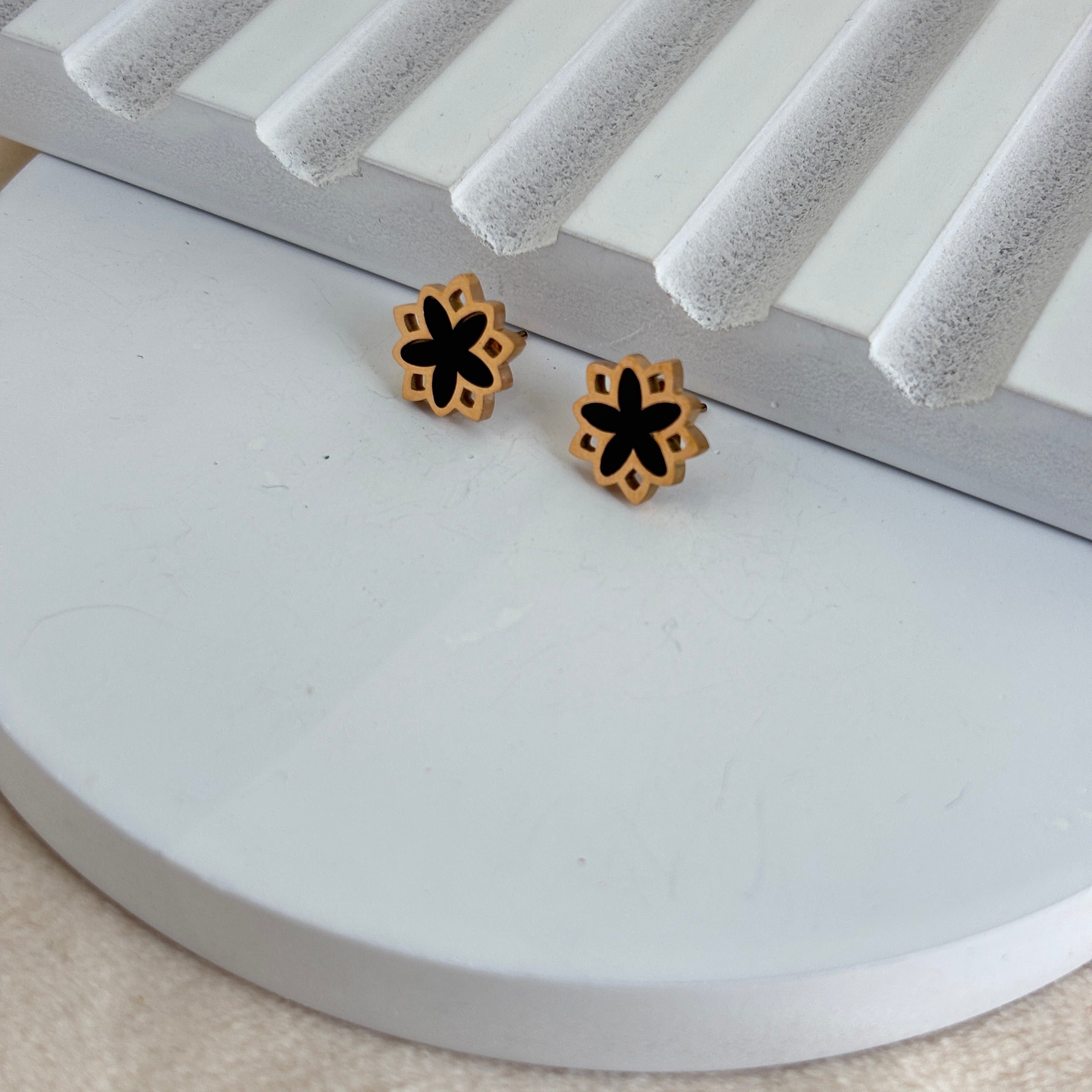 khoj city Daily Wear Anti Tarnish Earring Jewelry Code - 133