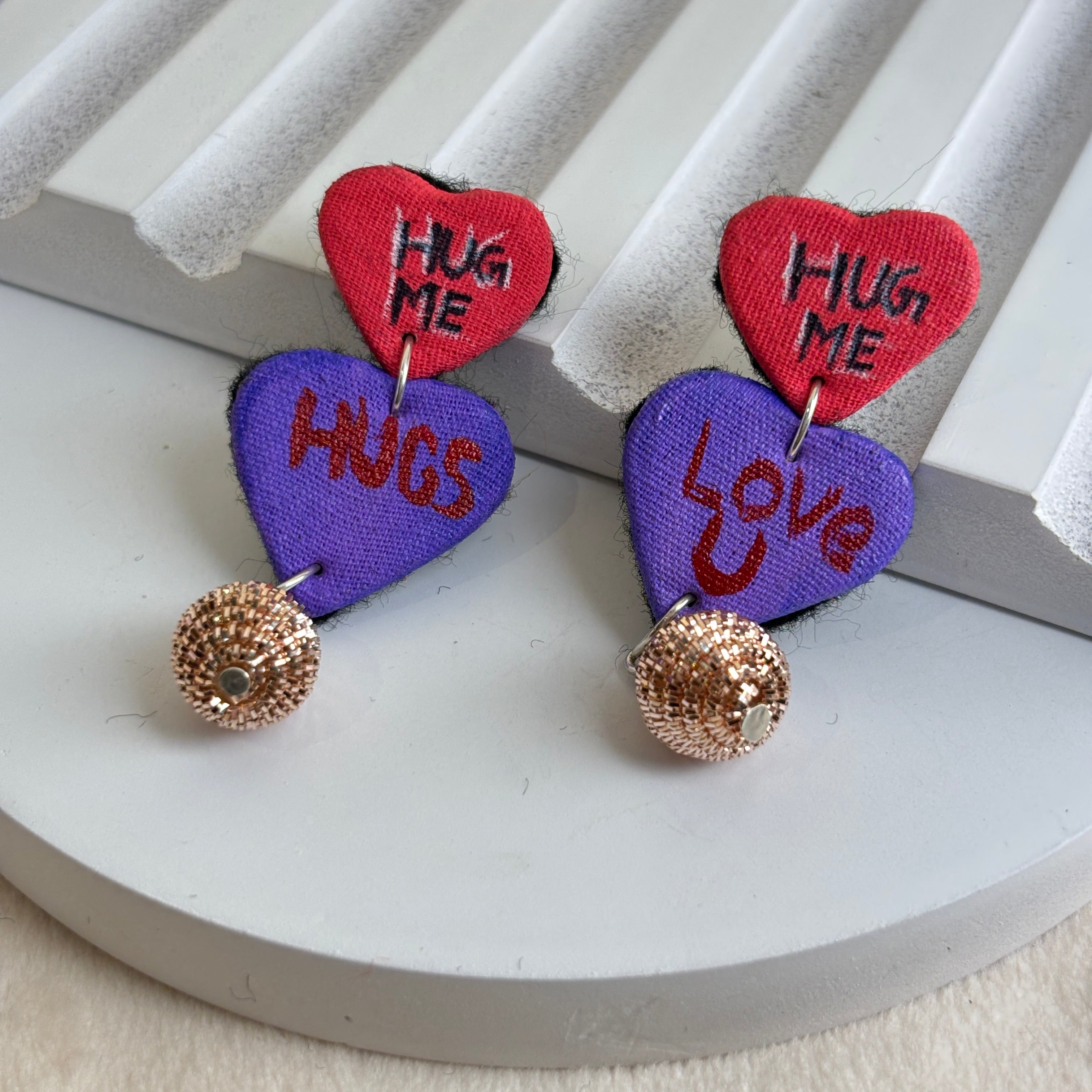 khoj city 'Hug Me' Bling love (Earrings) HP-ER-251