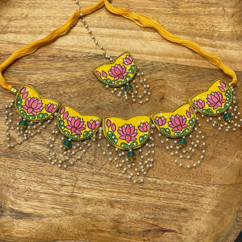 khoj city Kaatyayani Handpainted  Haldi Yellow Shadi Set  (Necklace)