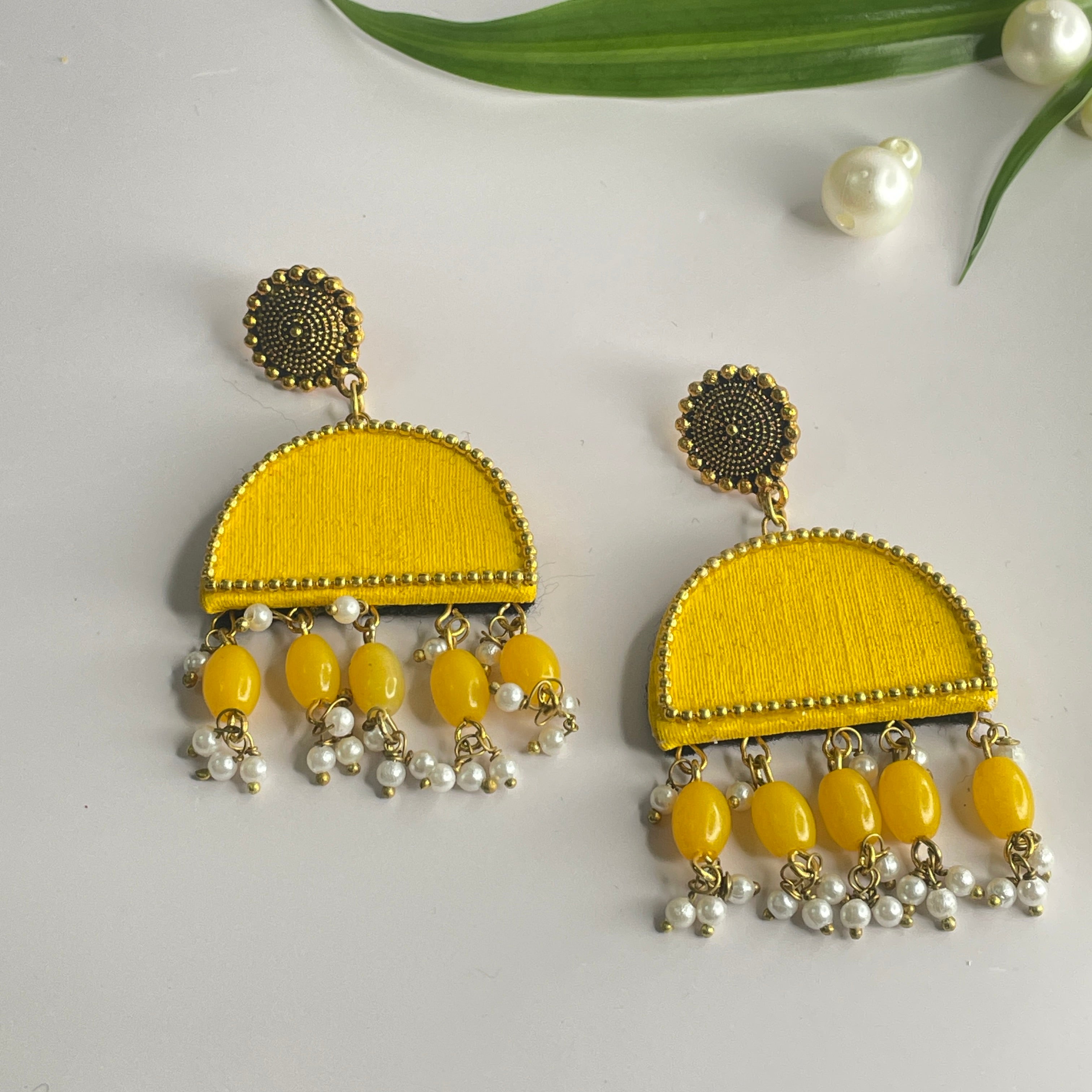 khoj city Mini / Chrome Yellow Hasti Handpainted (Earrings)