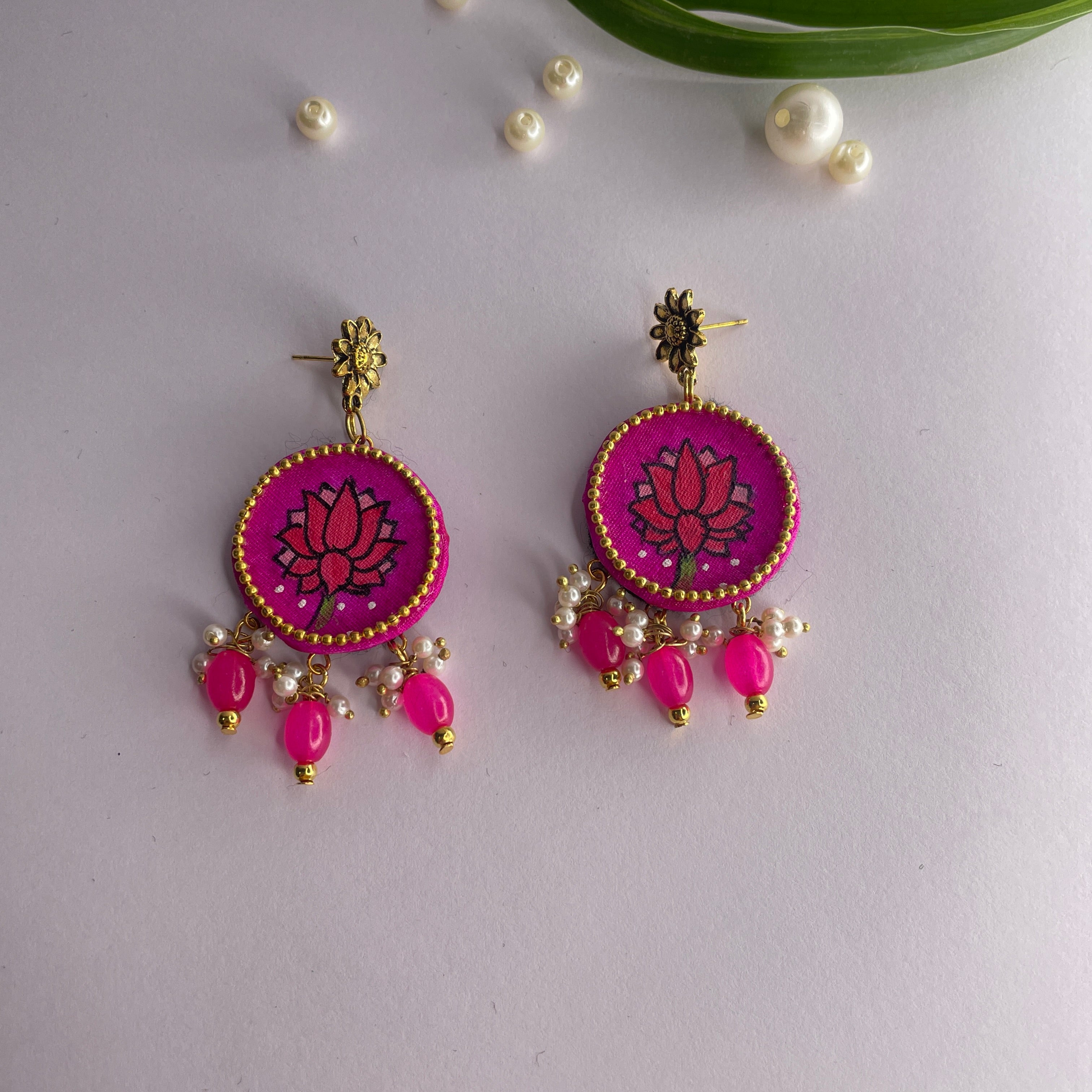 khoj city Mini / Dark Pink Meera Handpainted (Earrings)