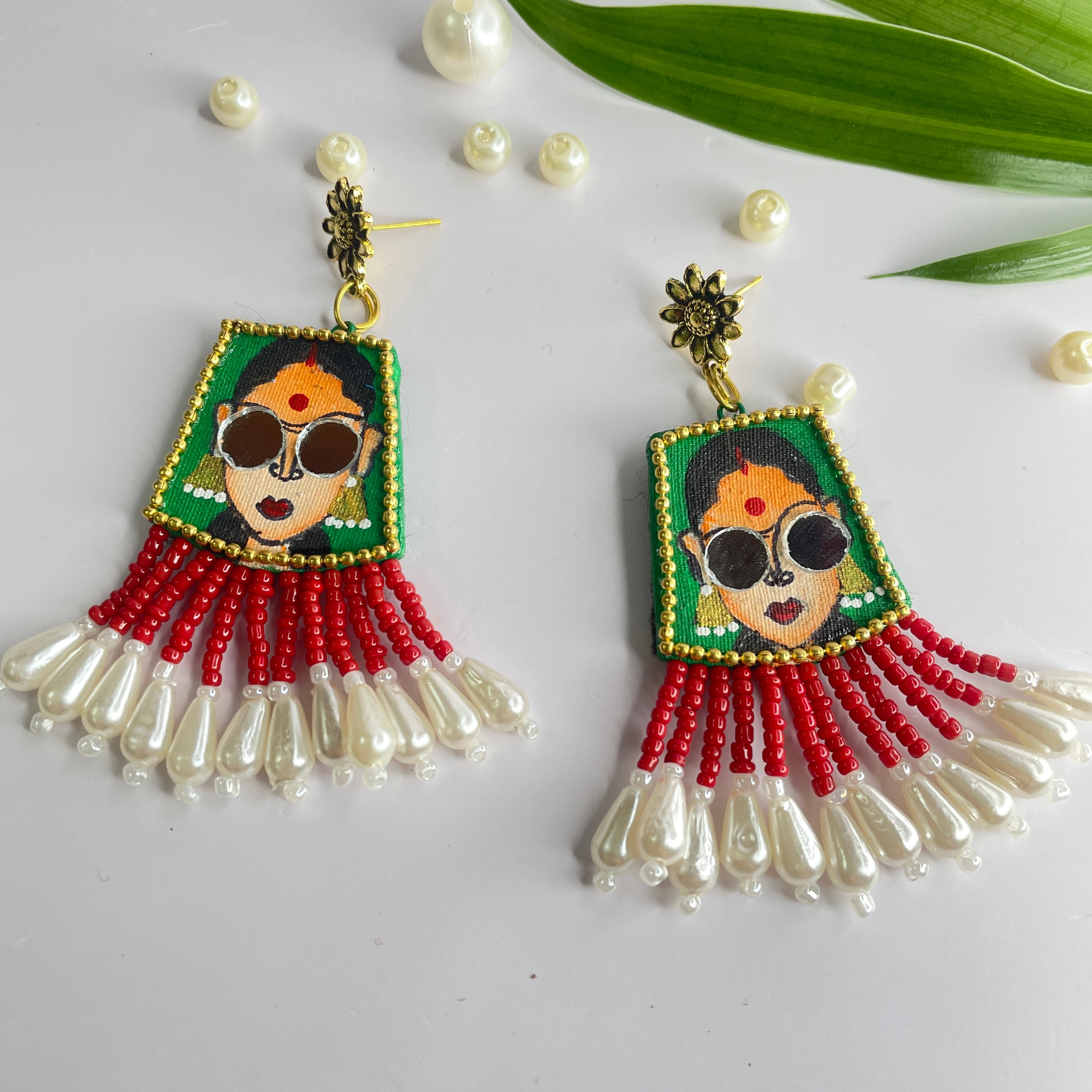 khoj city Mini / Green Darpan Handpainted (Earrings)