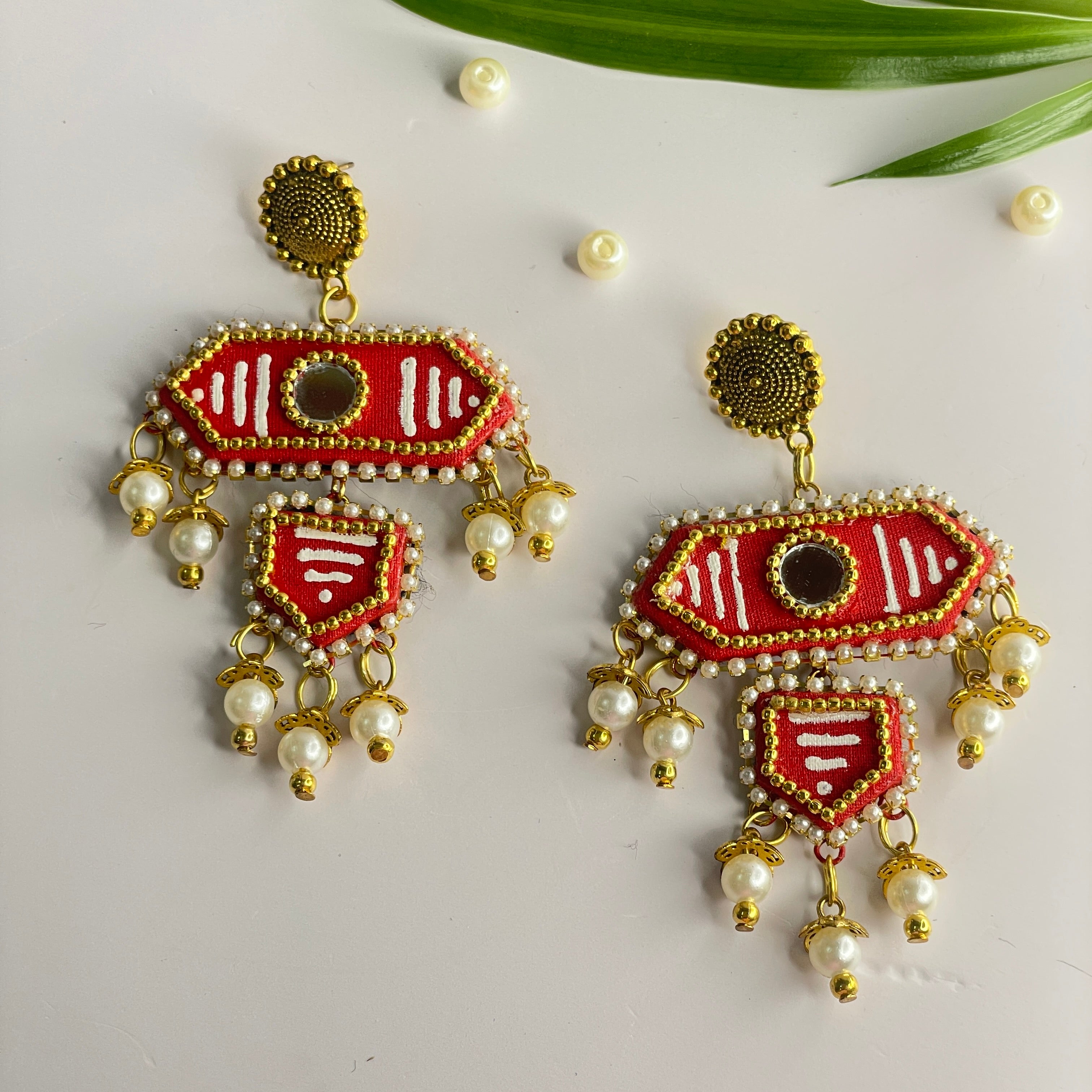 khoj city Mini / Red Nalini Handpainted (Earrings)