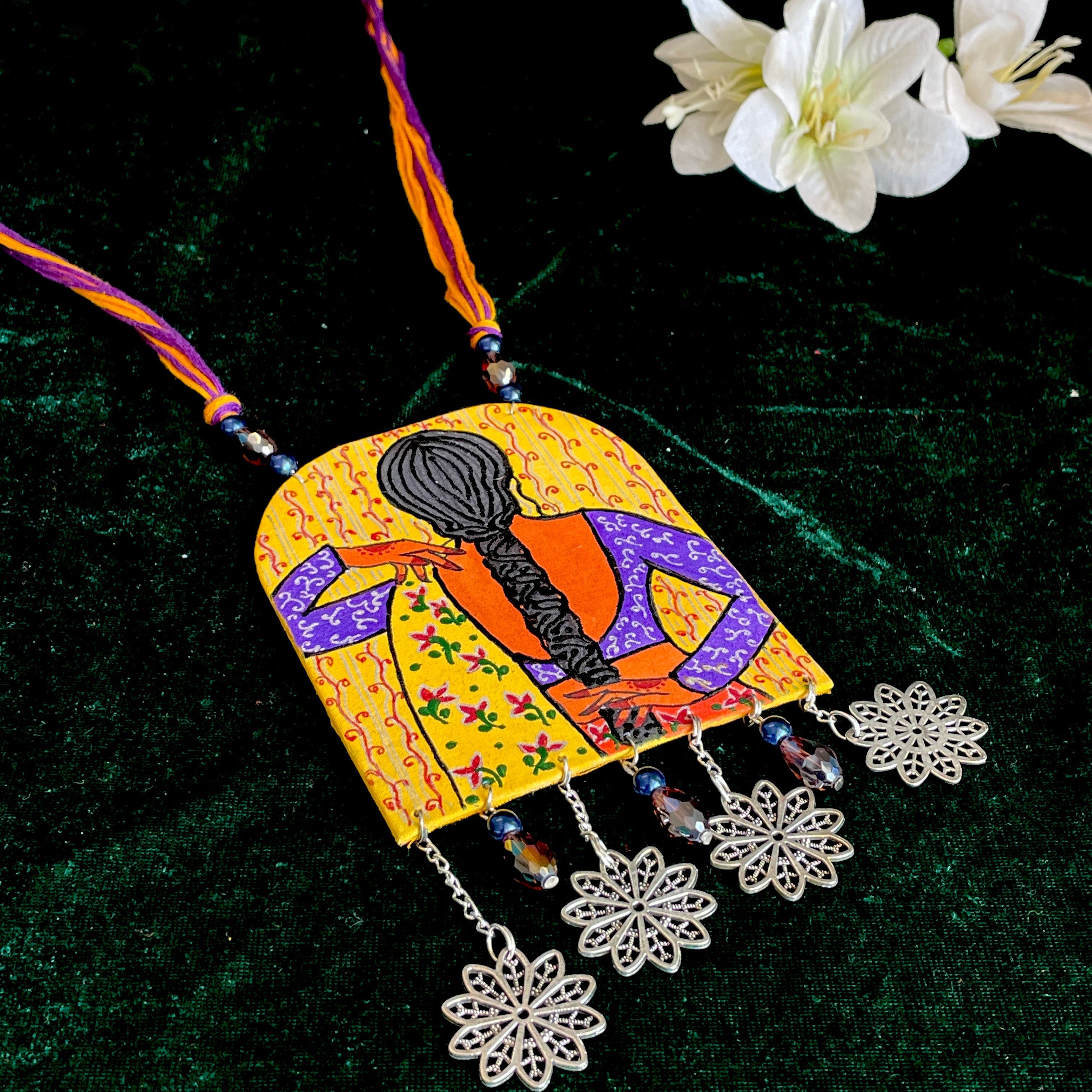 khoj city Womaniaa Hand Painted -001 (Earrings)